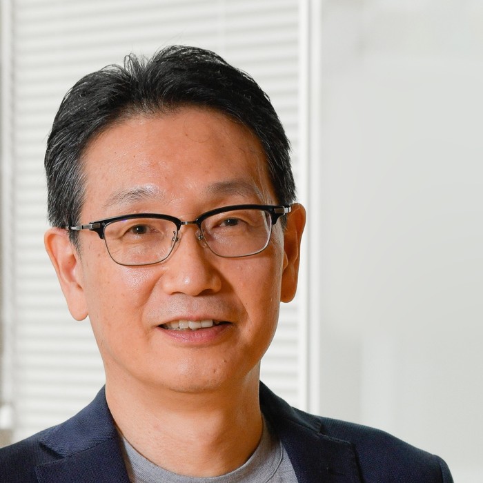 荒本実氏